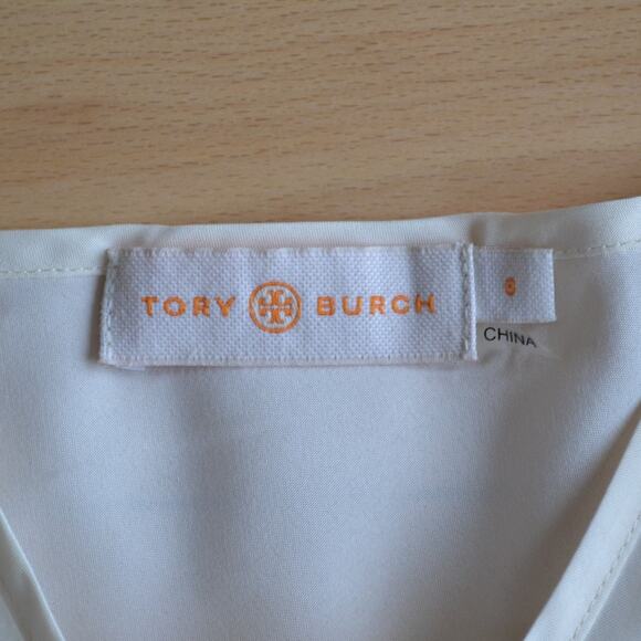 Tory Burch Silky Cream Blouse Tank Top Size 8 - Picture 2 of 3